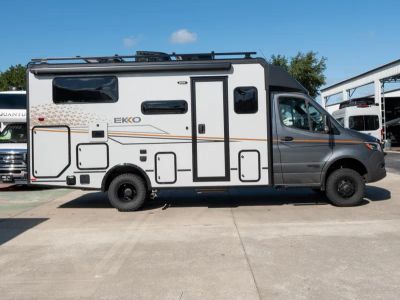 2026 Winnebago EKKO - Photo 20