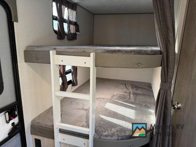 2026 Coachmen RV Catalina Legacy - Photo 18