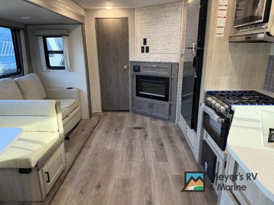 2026 Coachmen RV Catalina Legacy - Photo 6