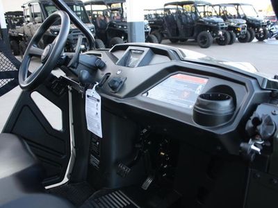 2026 Honda Pioneer 520 - Photo 12