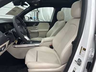 2026 Mercedes-Benz GLB — photo 20 view