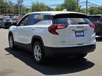 2022 GMC Terrain — detail view