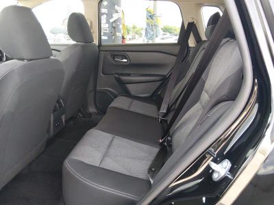 2025 Nissan Rogue - Photo 17