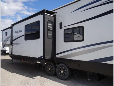 2022 Forest River RV Vengeance Rogue Armored - Photo 6