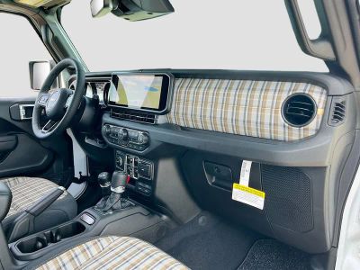 2026 Jeep Gladiator — photo 28 view