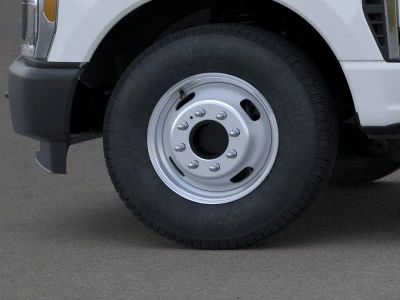 2026 Ford Chassis Cab - Photo 19