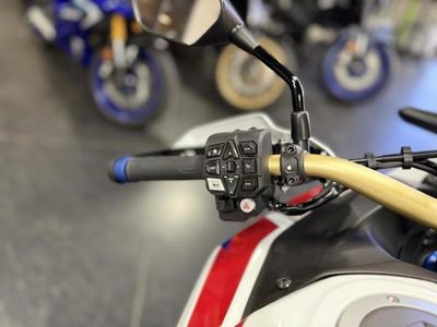 2025 Honda Africa Twin Adventure Sports ES - Photo 9