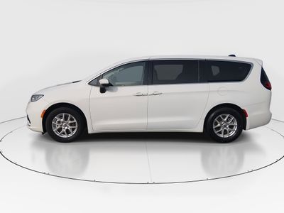 2023 Chrysler Pacifica — interior view