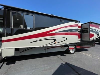2014 Winnebago Sightseer - Photo 6