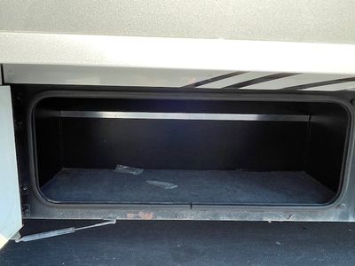 2014 Winnebago Sightseer - Photo 9