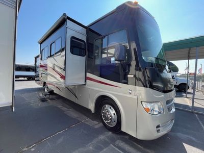 2014 Winnebago Sightseer - Photo 3