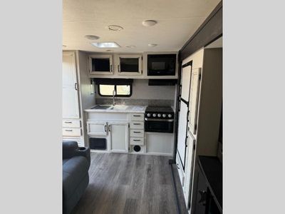 2020 Jayco Jay Feather - Photo 8