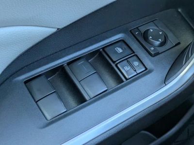 2020 Toyota RAV4 — photo 19 view