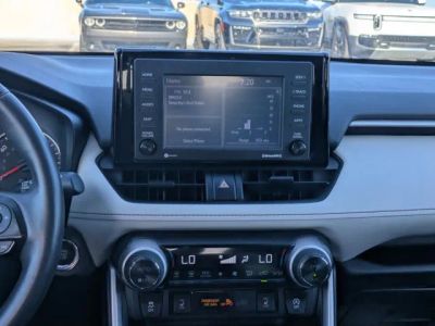 2020 Toyota RAV4 — photo 15 view