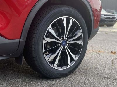 2022 Ford Escape - Photo 11
