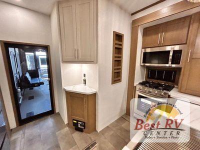 2026 Keystone RV Fuzion - Photo 26