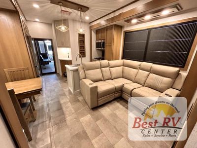2026 Keystone RV Fuzion - Photo 12