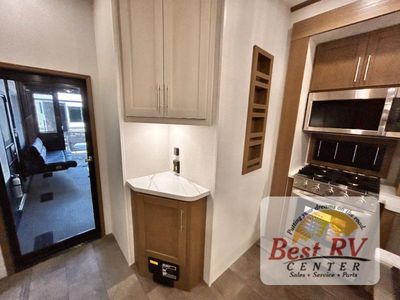 2026 Keystone RV Fuzion - Photo 27
