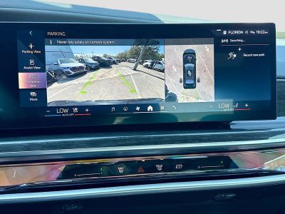 2026 BMW 7 Series — photo 33 view