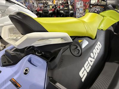 2024 Sea-Doo Spark Trixx for 3 Rotax 900 ACE - 90 iBR and Audio - Photo 13