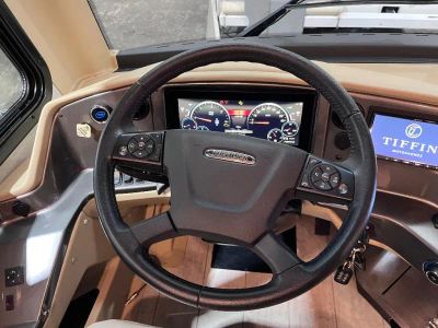 2022 Tiffin Motorhomes Phaeton - Photo 7