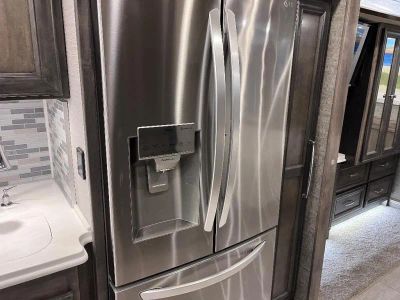 2022 Tiffin Motorhomes Phaeton - Photo 34