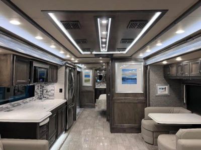 2022 Tiffin Motorhomes Phaeton - Photo 16
