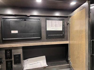 2022 Tiffin Motorhomes Phaeton - Photo 49