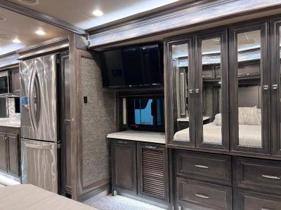 2022 Tiffin Motorhomes Phaeton - Photo 38
