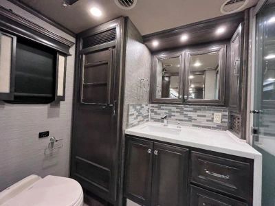 2022 Tiffin Motorhomes Phaeton - Photo 44