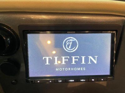 2022 Tiffin Motorhomes Phaeton - Photo 9