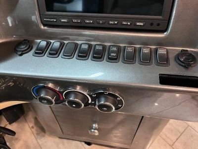2022 Tiffin Motorhomes Phaeton - Photo 14