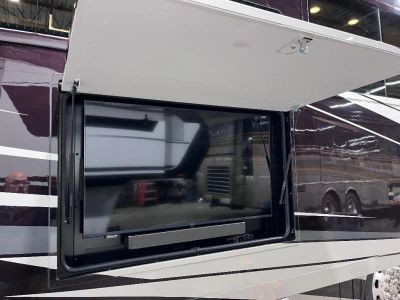 2022 Tiffin Motorhomes Phaeton - Photo 50