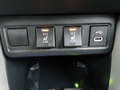2024 Toyota Corolla Cross — photo 17 view