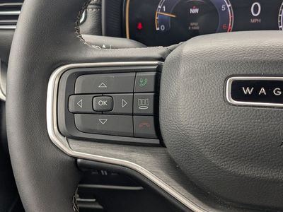 2025 Jeep Wagoneer - Photo 25