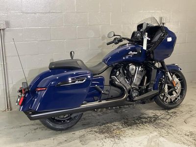 2025 Indian Motorcycle Challenger Dark Horse 112 Springfield Blue - Photo 9