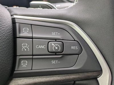 2025 Jeep Grand Cherokee — photo 23 view