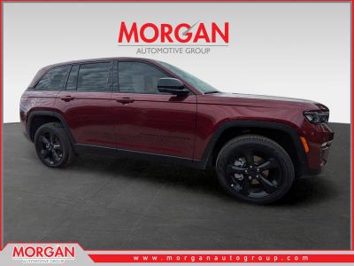 2025 Jeep Grand Cherokee Limited in Red — front three-quarter view