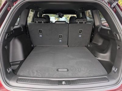 2025 Jeep Grand Cherokee — photo 11 view