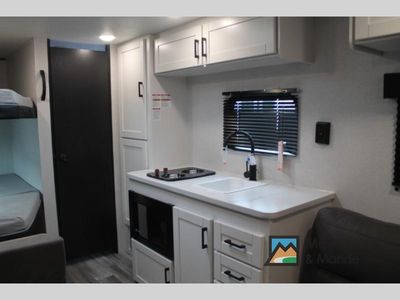 2026 Jayco Jay Flight SLX - Photo 10