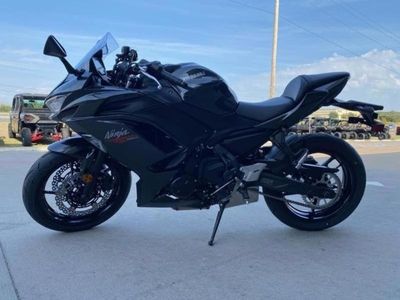 2026 Kawasaki Ninja 650 - Photo 6