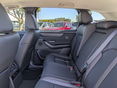 2026 Mazda CX-90 - Photo 13