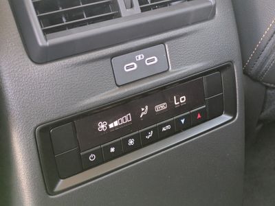 2026 Mazda CX-90 - Photo 14