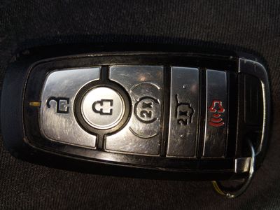 2024 Ford Escape — photo 15 view