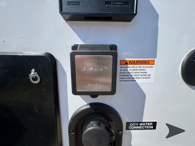 2026 Wayfinder RV GO LITE LTD - Photo 10