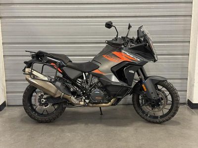 2023 KTM 1290 Super Adventure S - Photo 1