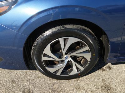 2022 Subaru Legacy — photo 10 view