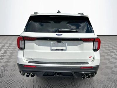 2026 Ford Explorer — detail view