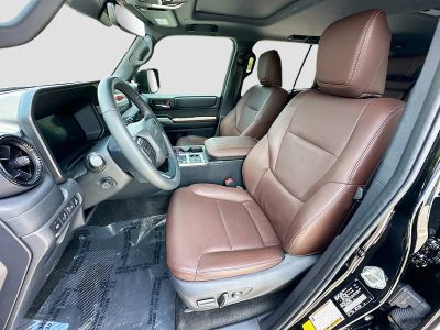 2025 Toyota Land Cruiser — photo 19 view