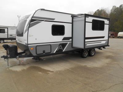 2023 Coachmen Apex Ultra-Lite - Photo 2